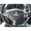 Image 16 : 2010 MITSUBISHI OUTLANDER 4 DOOR SUV