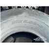 Image 8 : (7) TIRES
