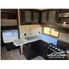 Image 23 : 2018 IMAGINE 2600R T/A 26 FT. TRAVEL TRAILER