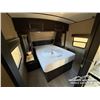 Image 25 : 2018 IMAGINE 2600R T/A 26 FT. TRAVEL TRAILER