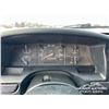 Image 13 : 1996 FORD F350 XL DUALLY PLOW TRUCK WITH SAND BOX