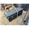 Image 41 : 1996 FORD F350 XL DUALLY PLOW TRUCK WITH SAND BOX