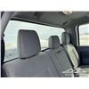 Image 29 : 2015 FORD F350 XLT FX4 CREW CAB PICKUP