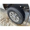 Image 42 : 2015 FORD F350 XLT FX4 CREW CAB PICKUP