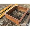 Image 6 : 6 X 7 FT. SKID, (2) GRADER CUTTING EDGES