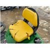 Image 5 : 2014 JOHN DEERE X320 RIDE ON LAWN TRACTOR