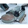 Image 5 : WESTERN HARVESTORE STATIONARY FEED MIXER