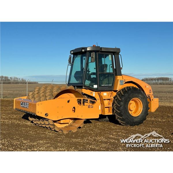 2014 CASE SV212 84 IN. PADFOOT DRUM COMPACTOR
