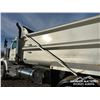 Image 57 : 2021 WESTERN STAR 4900SB TRI/A DUMP TRUCK