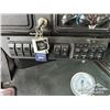 Image 20 : 2021 WESTERN STAR 4900SB TRI/A DUMP TRUCK