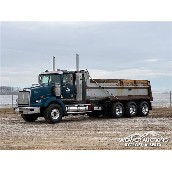 2009 WESTERN STAR 4900 TRI/A DUMP TRUCK