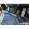 Image 19 : 2005 KENWORTH T800B TRI/A SLEEPER DUMP TRUCK