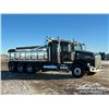 Image 2 : 2005 KENWORTH T800B TRI/A SLEEPER DUMP TRUCK