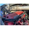 Image 39 : 2005 KENWORTH T800B TRI/A SLEEPER DUMP TRUCK