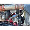 Image 44 : 2005 KENWORTH T800B TRI/A SLEEPER DUMP TRUCK