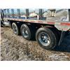 Image 51 : 2005 KENWORTH T800B TRI/A SLEEPER DUMP TRUCK