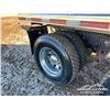 Image 64 : 2005 KENWORTH T800B TRI/A SLEEPER DUMP TRUCK