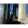 Image 72 : 2005 KENWORTH T800B TRI/A SLEEPER DUMP TRUCK