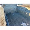 Image 83 : 2005 KENWORTH T800B TRI/A SLEEPER DUMP TRUCK