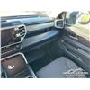 Image 10 : 2024 TOYOTA TUNDRA SR5 CREW CAB PICKUP