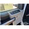 Image 25 : 2022 FORD F350 XLT CREW CAB PICKUP