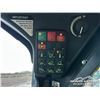 Image 9 : 2017 JOHN DEERE 330G 2-SPEED SKID STEER LOADER