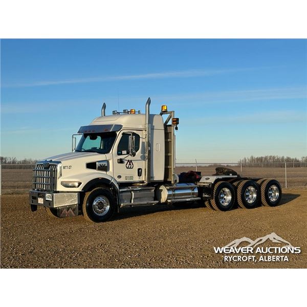 2022 WESTERN STAR 49X TRI/A SLEEPER TRUCK TRACTOR