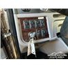 Image 15 : 2014 PETERBILT 367 TRI/A SLEEPER TRUCK TRACTOR