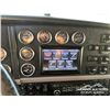 Image 17 : 2014 PETERBILT 367 TRI/A SLEEPER TRUCK TRACTOR