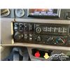 Image 19 : 2014 PETERBILT 367 TRI/A SLEEPER TRUCK TRACTOR