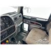 Image 10 : 2013 PETERBILT 367 TRI/A SLEEPER COMBO VAC TRUCK
