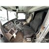 Image 8 : 2013 PETERBILT 367 TRI/A SLEEPER COMBO VAC TRUCK