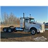 Image 2 : 2020 KENWORTH T880 T/A SLEEPER TRUCK TRACTOR
