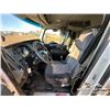 Image 9 : 2020 KENWORTH T880 T/A SLEEPER TRUCK TRACTOR