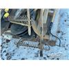Image 5 : ASSORTED GARDEN/SHOP TOOLS