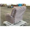 Image 4 : LUMBERJACK RECLINER CHAIR
