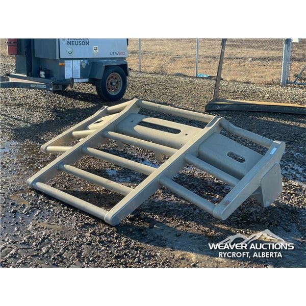 ALUMINUM TRUCK MOOSE BUMPER