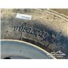 Image 6 : (1) YOKOHAMA 11R24.5 TIRE AND RIM