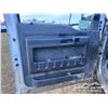 Image 6 : 2012 FORD F350 CREW CAB SERVICE TRUCK