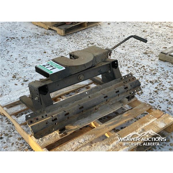 DRAW TITE 15000 LB. 5TH WHEEL W/RAILS