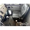 Image 24 : 2000 PETERBILT 330 T/A TRUCK TRACTOR