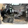 Image 30 : 2000 PETERBILT 330 T/A TRUCK TRACTOR