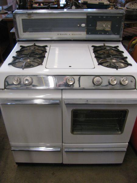 Vintage O Keefe Merritt Stove And Range Image 1 Vintage O Keefe Merritt Stove And Range