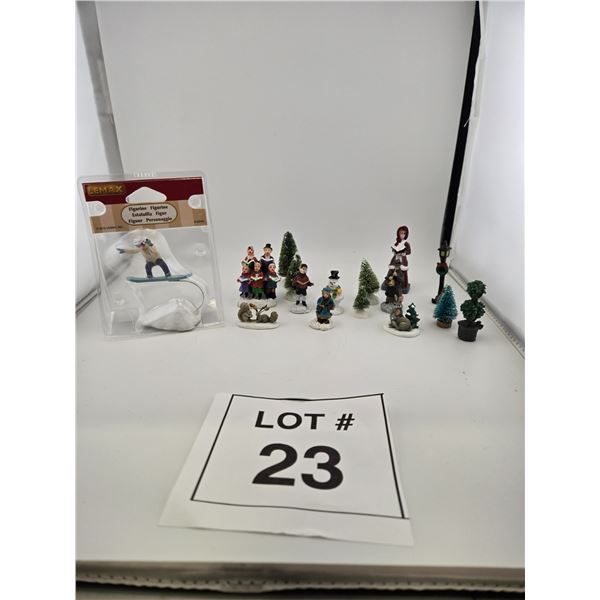 ASSORTED CHRISTMAS VILLAGE MINIATURES INCLUDING LEMAX FIGURINE