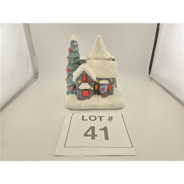 SNOWY COTTAGE CHRISTMAS VILLAGE HOUSE WITH TREE