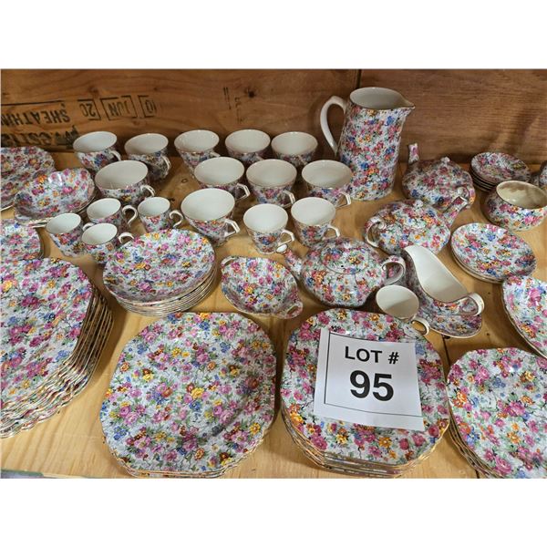 LORD NELSON WARE “MARINA” CHINTZ DINNER AND TEA SERVICE, ENGLAND