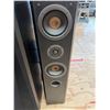 Image 2 : PAIR OF FLOOR-STANDING TOWER SPEAKERS