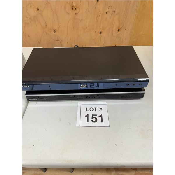 SONY BLU-RAY PLAYER WITH TOSHIBA DVD PLAYER (2 UNITS)