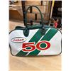 Image 2 : LABATT 50 VINTAGE VINYL DUFFLE BAG