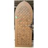 Image 2 : HANDCRAFTED ARCHED SOLID WOOD DOOR WITH DECORATIVE JOINERY